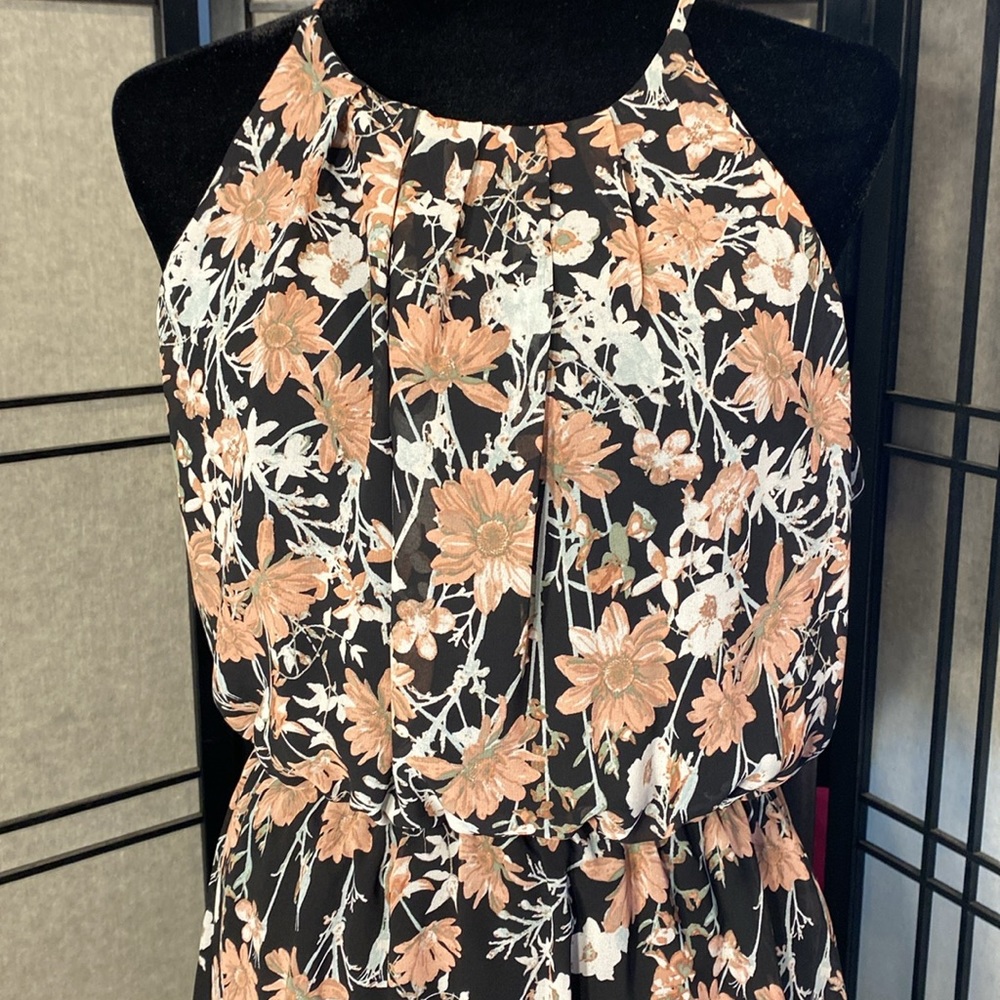 Maurice’s NWT halter dress size M black with beautiful pink and white florals - Picture 2 of 11